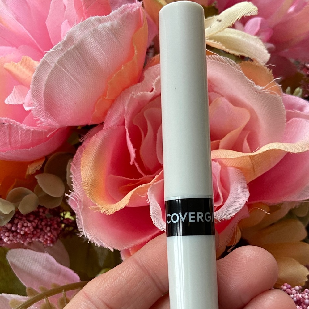 COVERGIRL Outlast All Day moisturizing Lip Colour Clear Top Coat